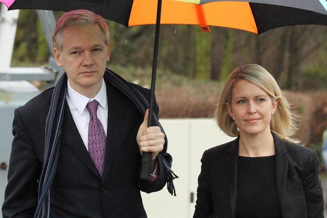 Trump ofreció inmunidad a Assange a cambio de información de la filtración de correos en 2016