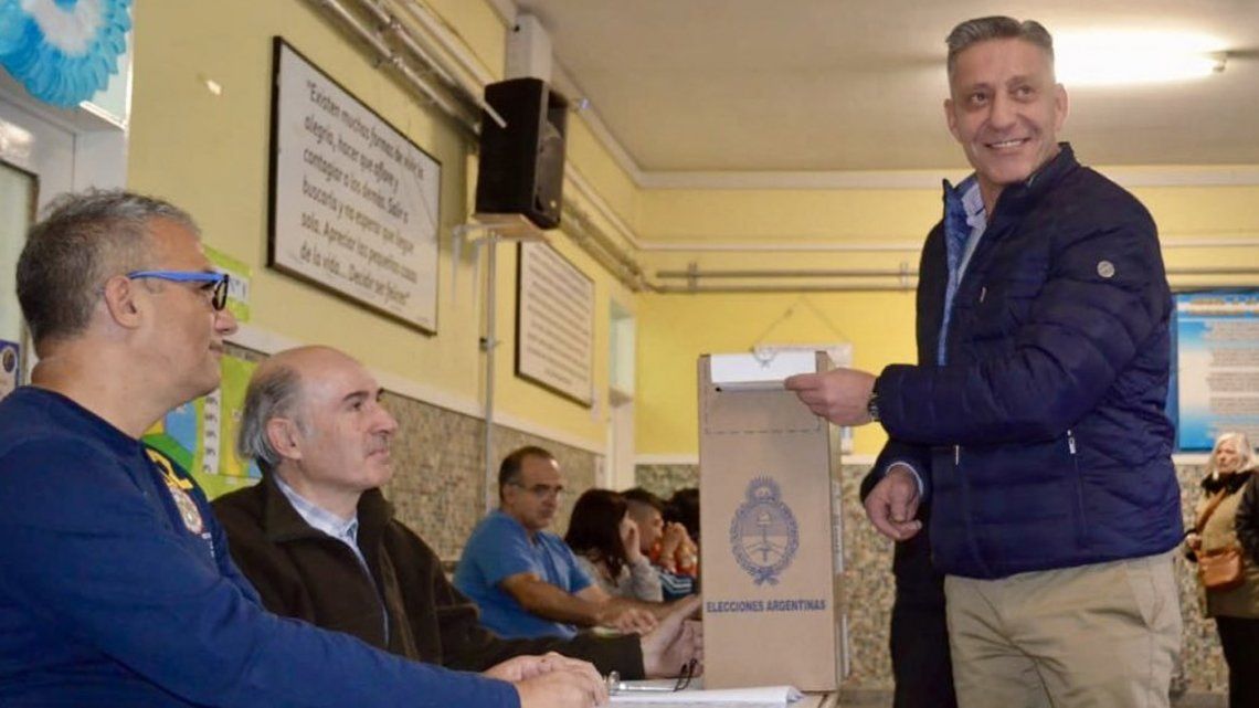 Quién es Mariano Arcioni, el gobernador de Chubut que está en boca de todos por la crisis social y económica en la provincia