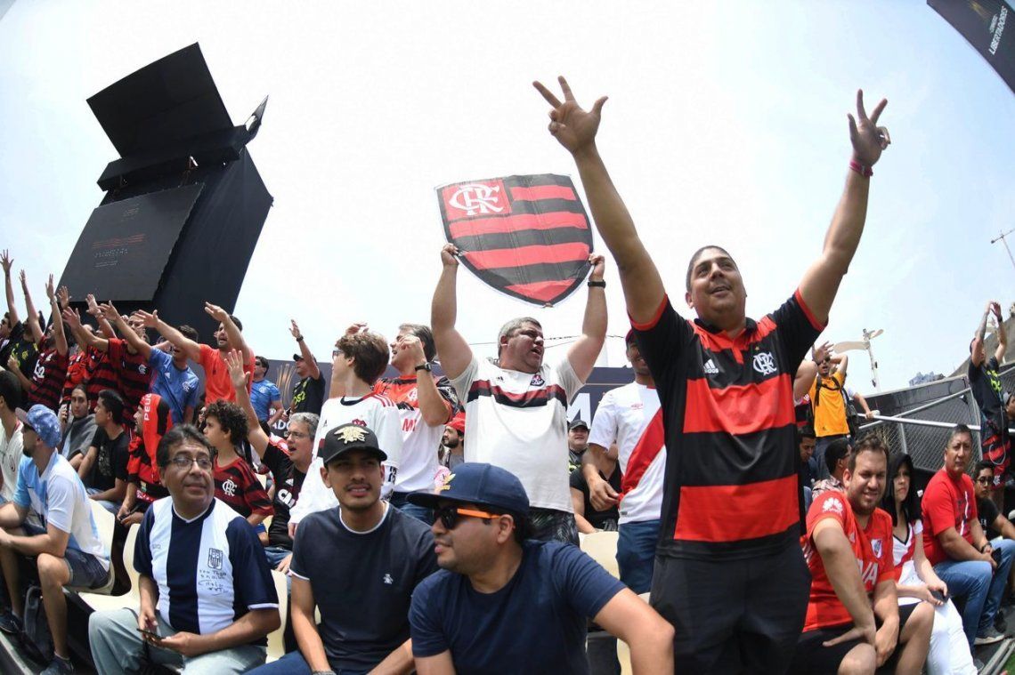 River-Flamengo: las glorias jugaron un amistoso