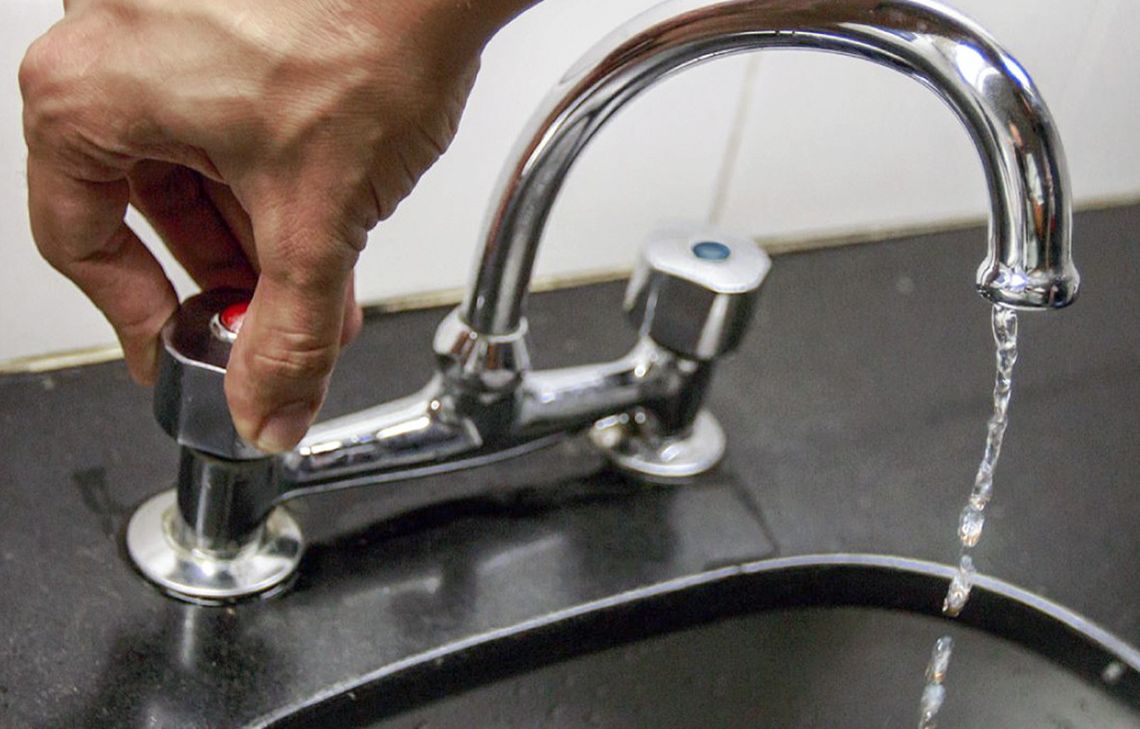 Las tarifas de agua y cloacas de la empresa estatal AySA volverán a aumentar.