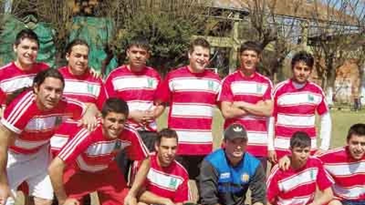 Motorivas y Bayer no aflojan en la Liga Atlántida de fútbol