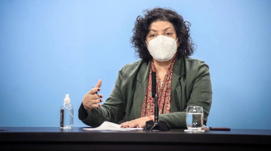 La ministra de Salud defendió las restricciones impuestas para frenar la segunda ola de coronavirus.
