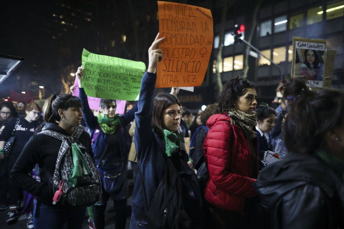 Ni Una Menos Las Fotos De La Marcha Contra La Violencia De Género Ni Una Menos Las Fotos De La Marcha Contra La Violencia De Género
