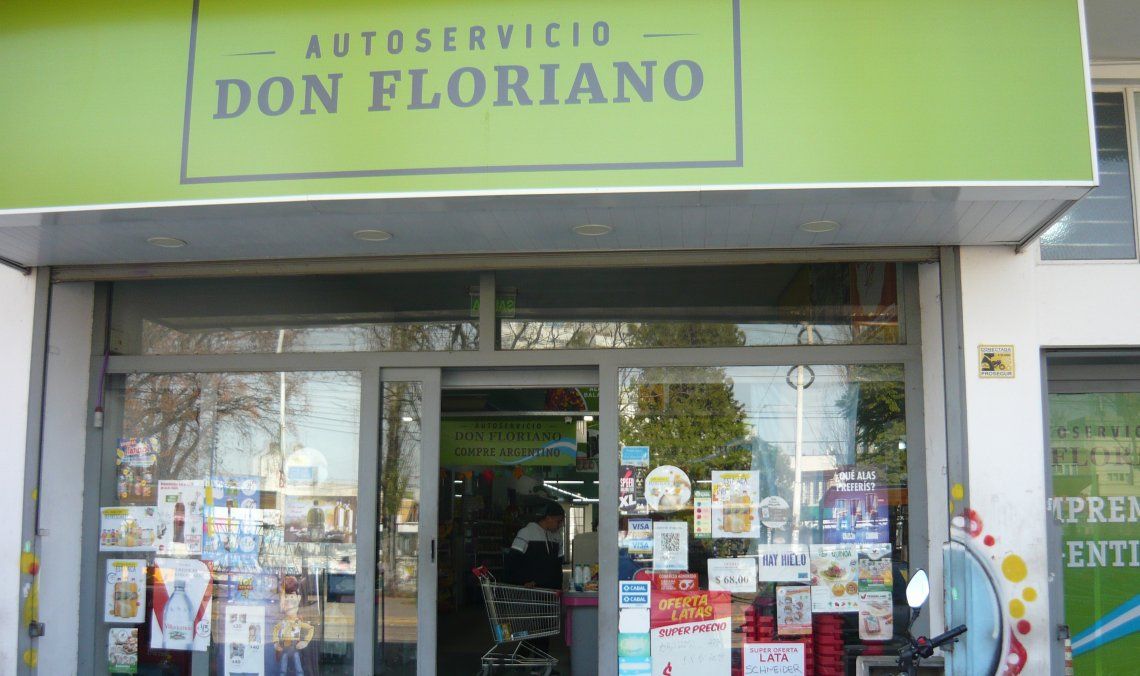 En distintos comercios del distrito se pueden adquirir los productos de Morón te Cuida.