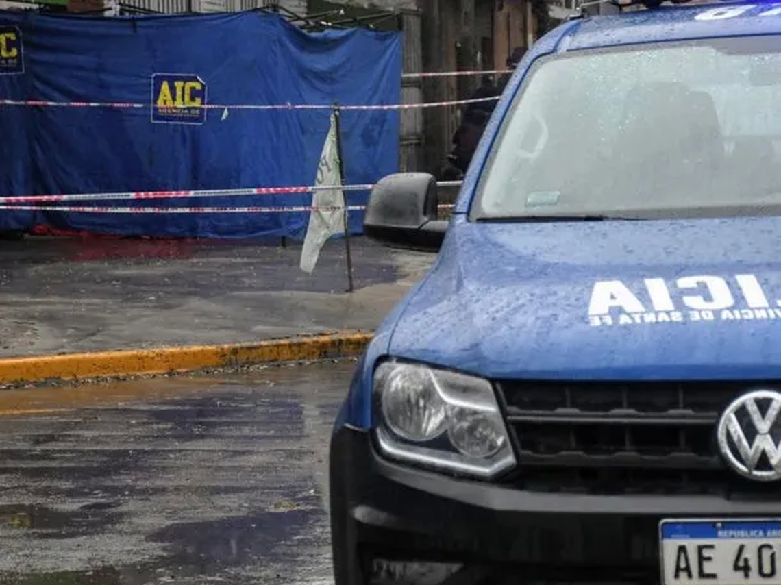 Dos jóvenes fueron asesinados en la vía pública en Rosario.