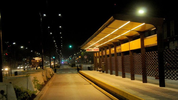 Comenzó el paro de colectivos: qué líneas se adhieren a la medida por falta de pago