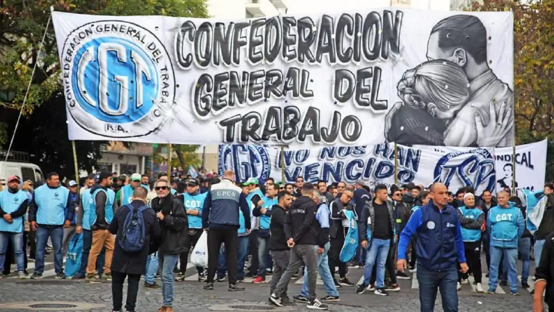 La jueza Moira Fullana hizo lugar a una media cautelar planteada por la CGT la semana pasada.