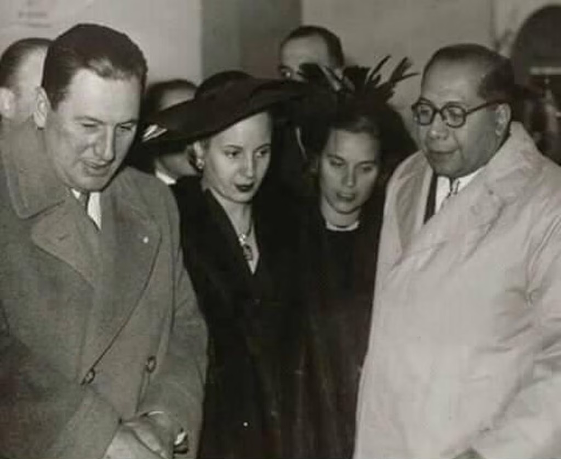 Ramón Carrillo junto a Evita y Juan Domingo Perón