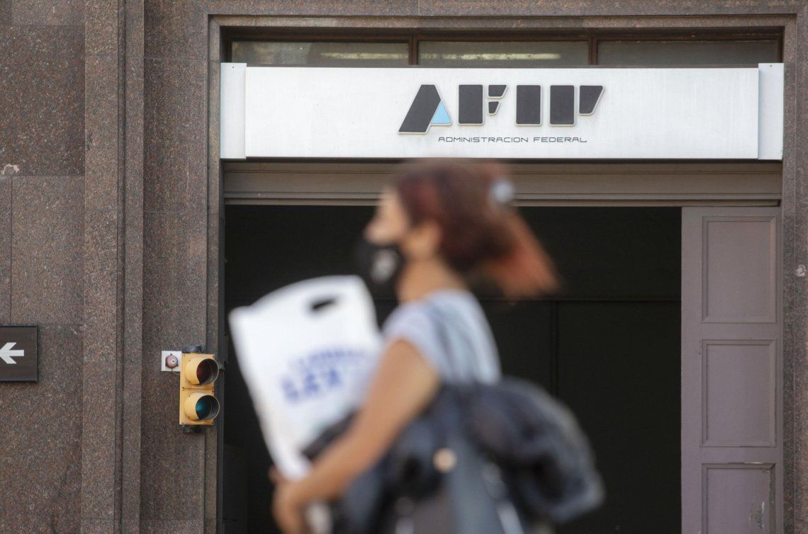AFIP elevó montos para los informes de movimientos bancarios.