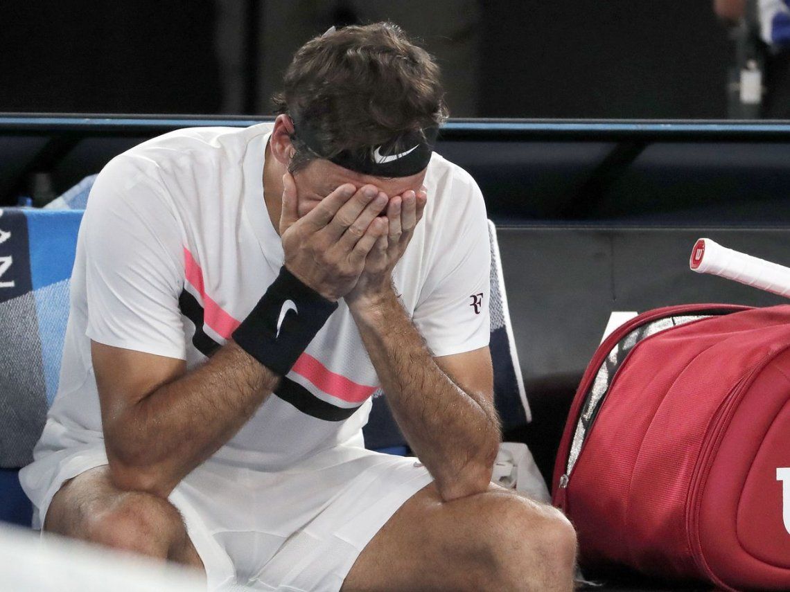 Como si fuera la primera vez: Roger Federer no pudo ocultar su emoción al coronarse en Australia