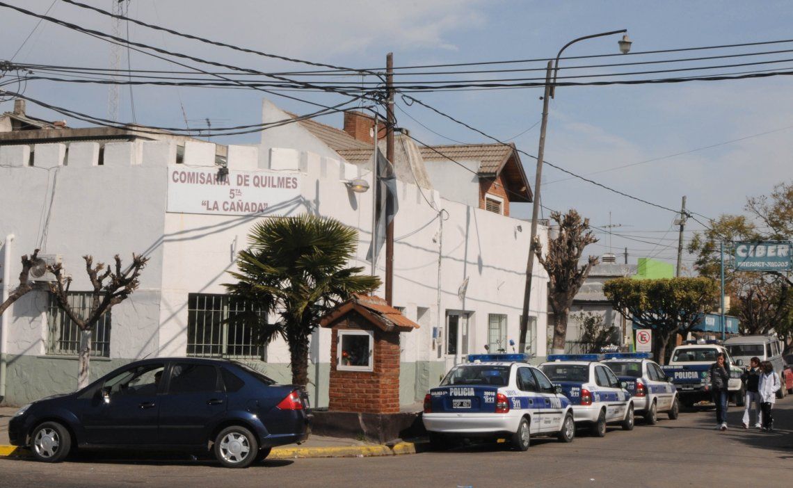 Los familiares de Mena realizaron la denuncia por su desaparición en la Comisaría 5ta. de Quilmes.