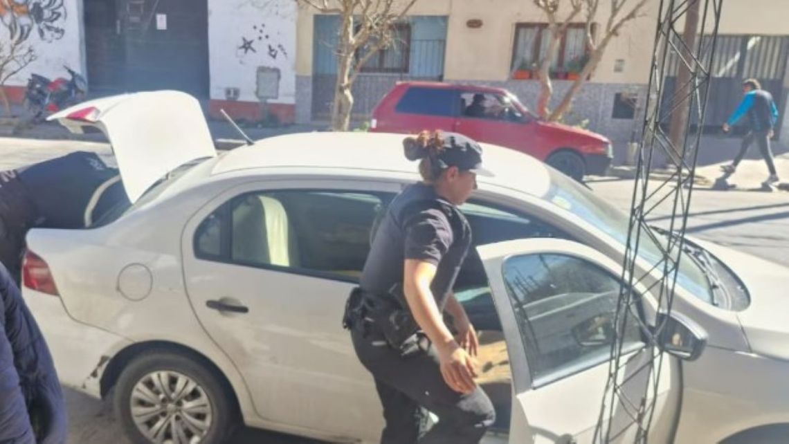 El auto en el cual se movía el remisero imputado en la causa.