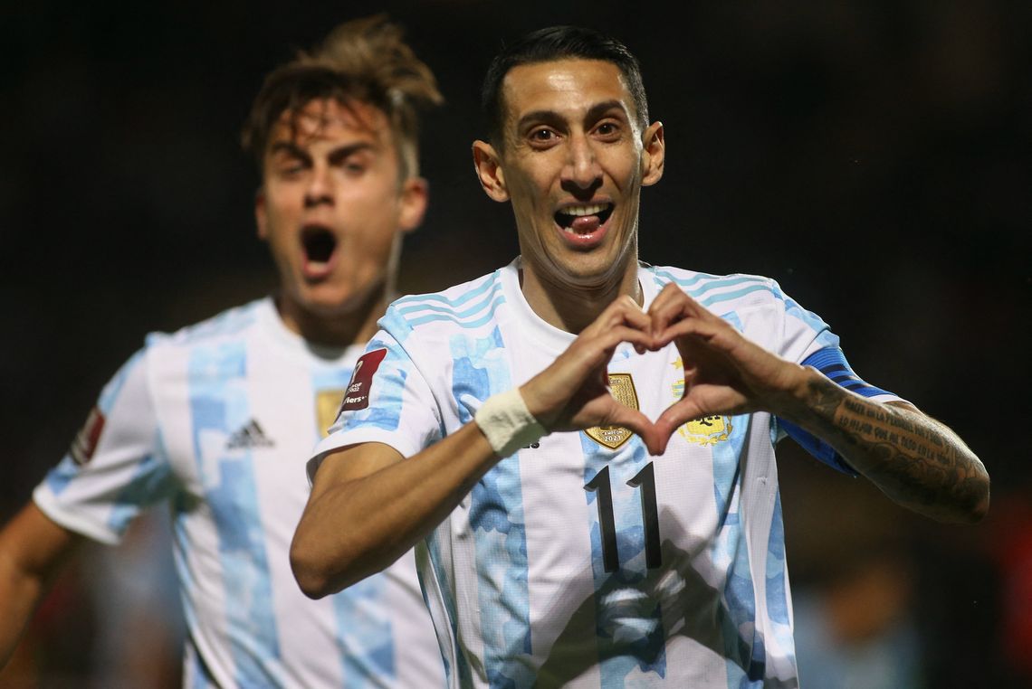Argentina derrotó a Uruguay 1-0 y acaricia la clasificación