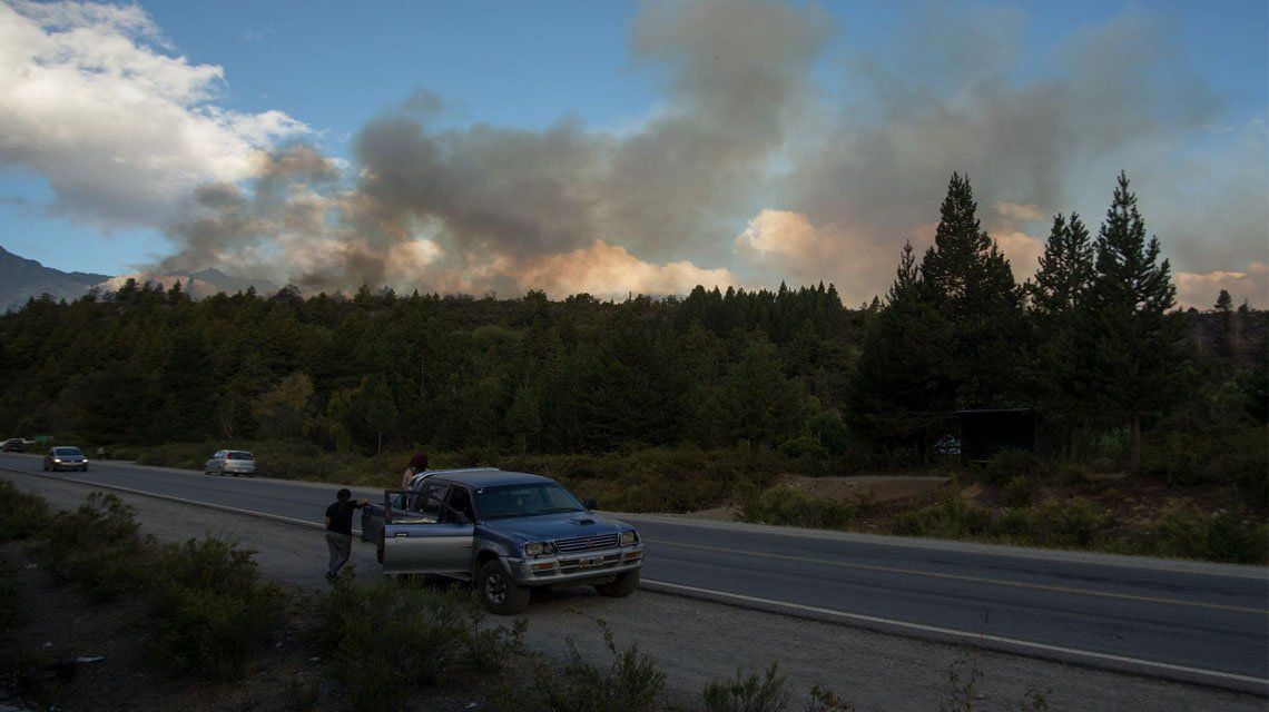 El Bolsón: El daño de los incendios es muy grave.