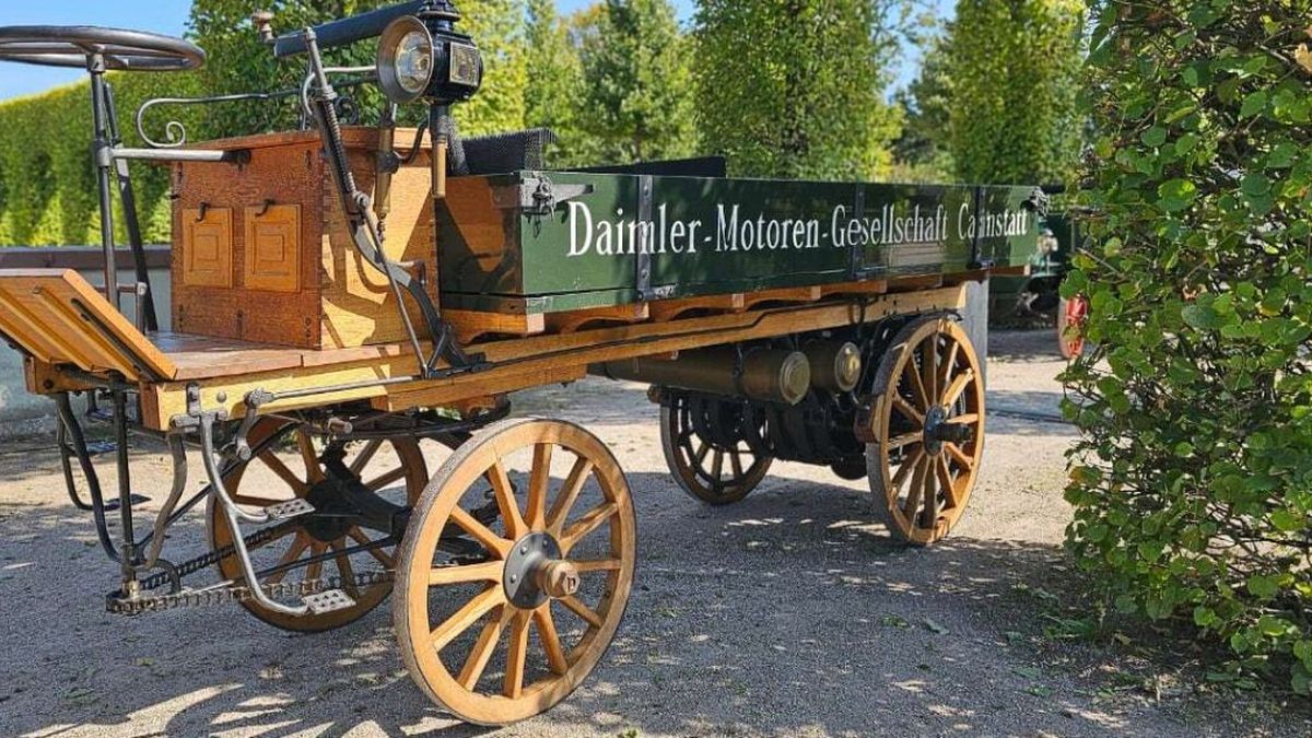 Se cumplen 130 años del primer camión creado por Gottlieb Daimler