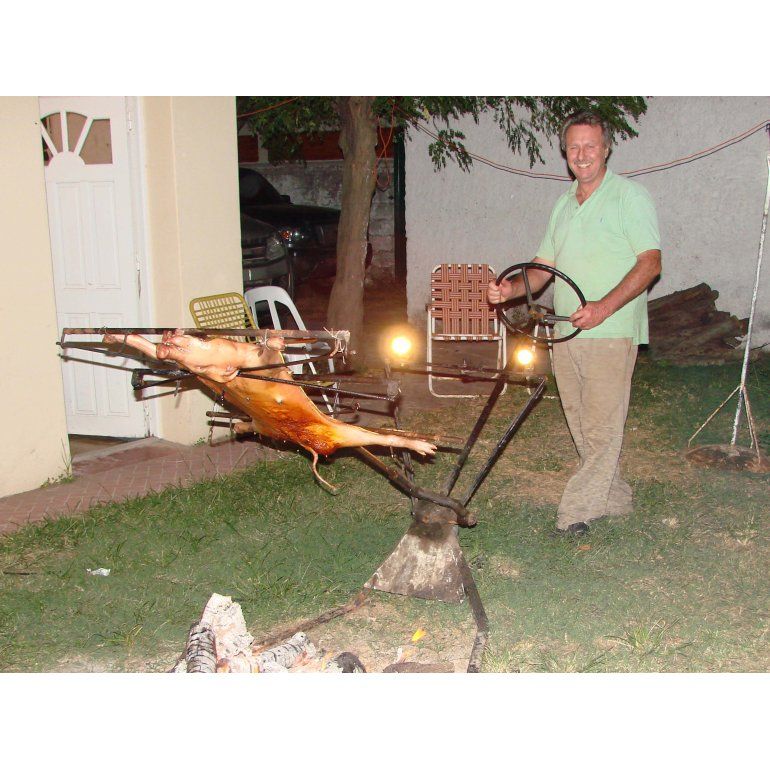 El curioso caso del asador con volante