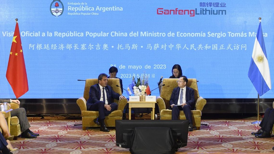El ministro lo anunció en el Hub logístico de productos argentinos en Shanghái
