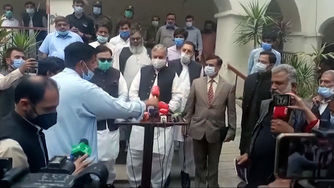 Pakistán: periodistas enfrentados a un ministro. 