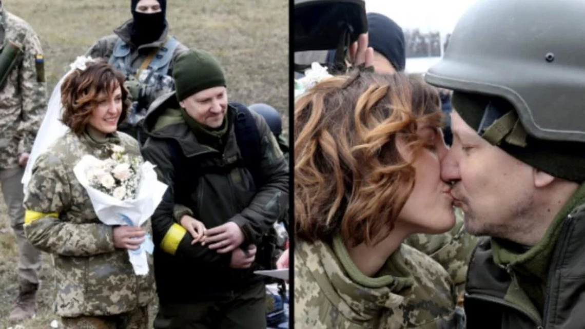 Ucrania: dos soldados se casaron en medio de la guerra