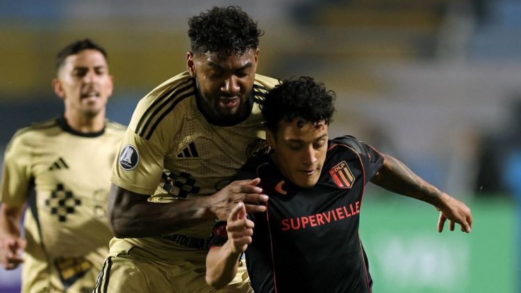Estudiantes empató tres de cuatro jugados y ganó el restante (Foto: @Libertadores).