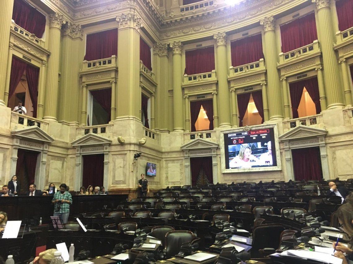 Ficha Limpia: por falta de quorum se cayó la sesión pedida por Cambiemos para votar el proyecto de ley