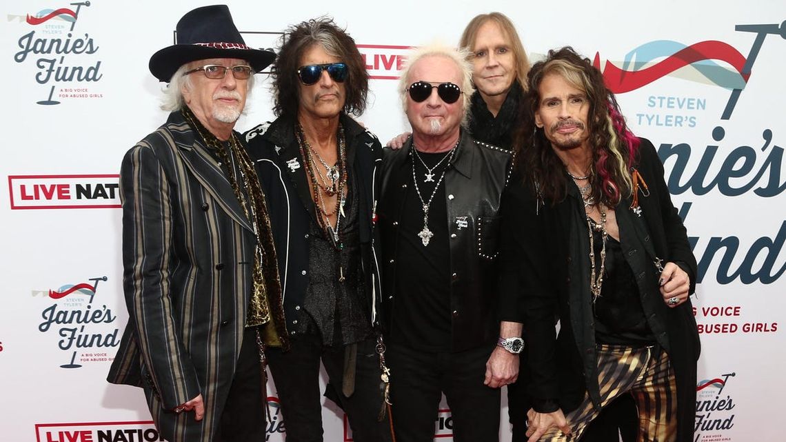 Aerosmith debi&oacute; cancelar el arranque de su gira 2022 a causa de una reca&iacute;da en las drogas de su vocalista, Steven Tyler. Archivo.