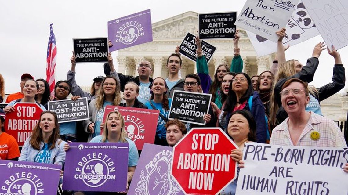 La Corte de Estados Unidos revocó el derecho al aborto.