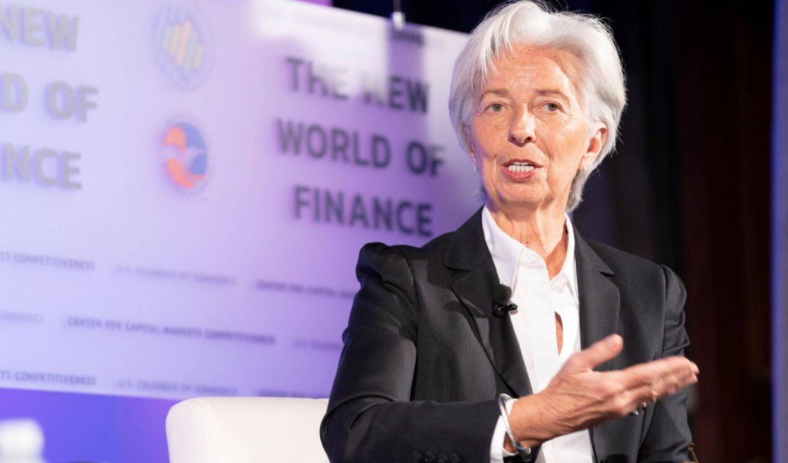 Lagarde admitió que el FMI subestimó la crítica situación económica de la Argentina y la dificultad para bajar la inflación