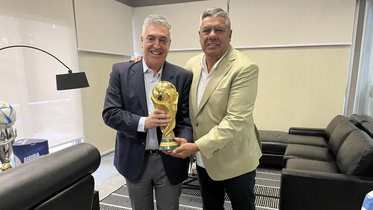 Gregorioo Dalbón denunció un presunto “avance coordinado” del Gobierno nacional contra la AFA y su presidente, Claudio Chiqui Tapia.