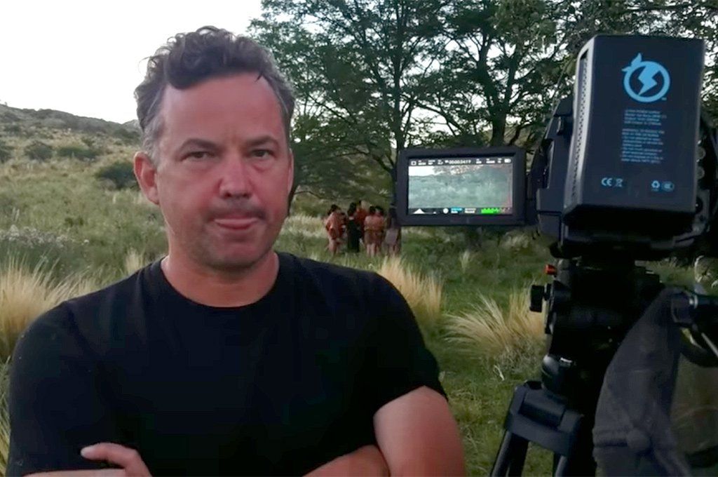 El director Iván Noel filmando en 2020 en Córdoba. Foto: YouTube