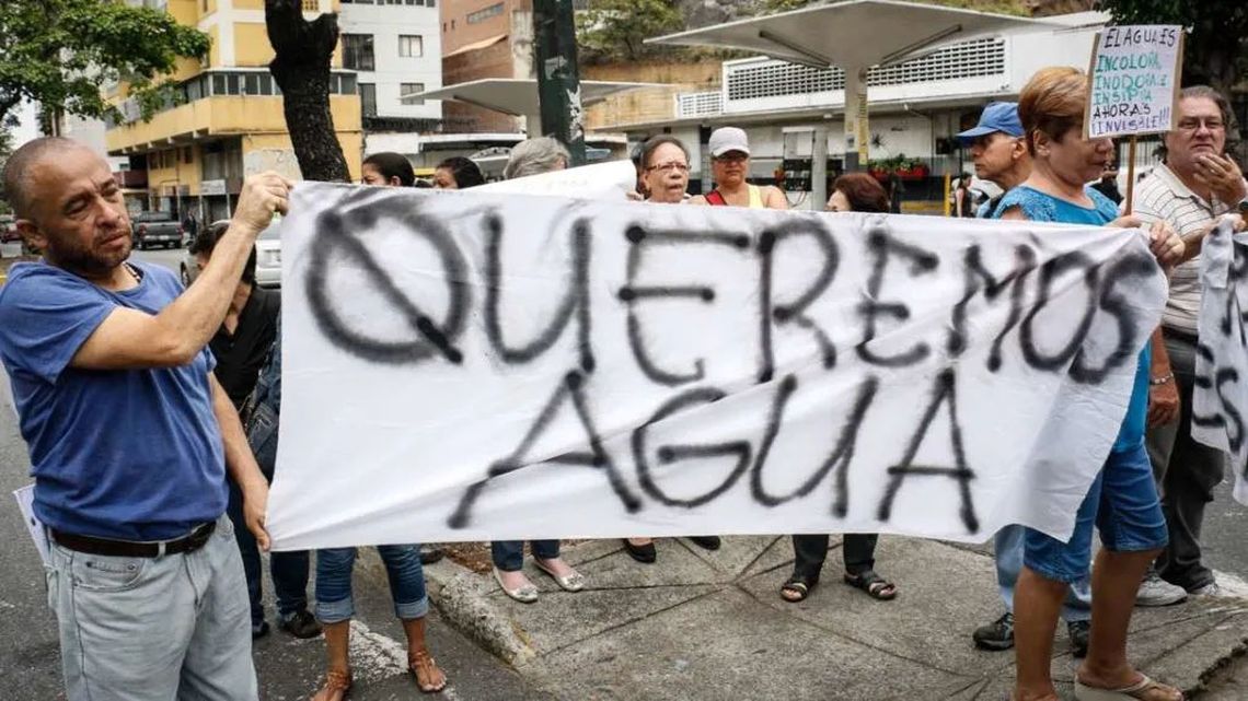 Sequía y protestas en Uruguay. 