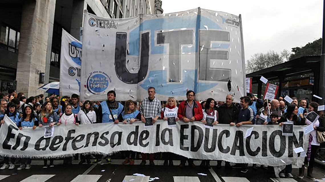 Ciudad: gremios docentes van al paro contra las capacitaciones en días sábado