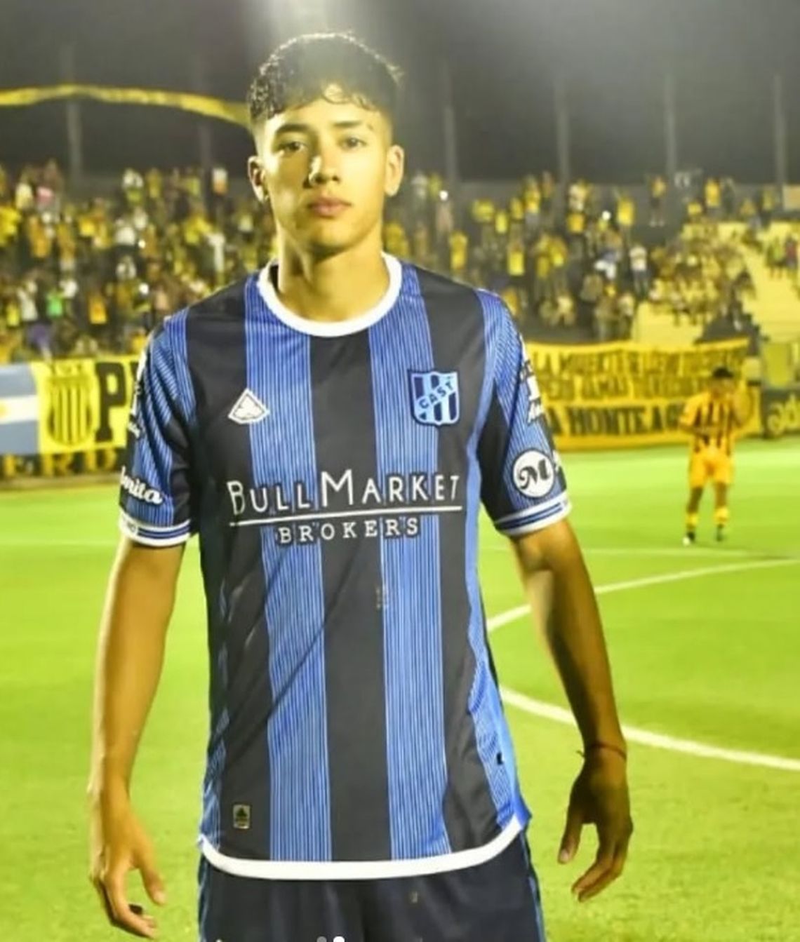 Iñaki Larthirigoyen renovó su contrato con San Telmo