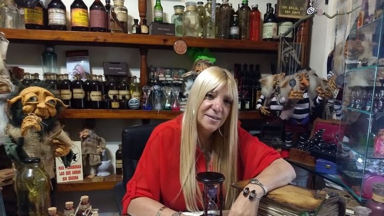 Los números de la suerte con Liliana Chelli y el Duende Felipe 
