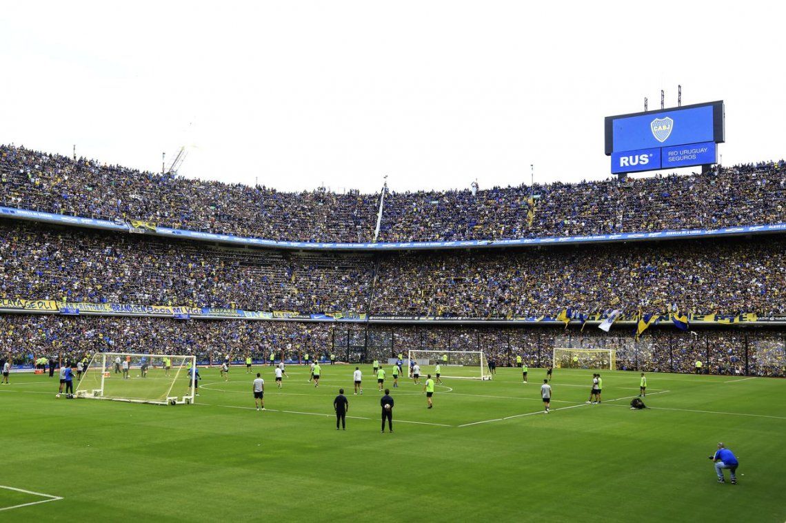 Clausuraron La Bombonera tras el colapso de hinchas