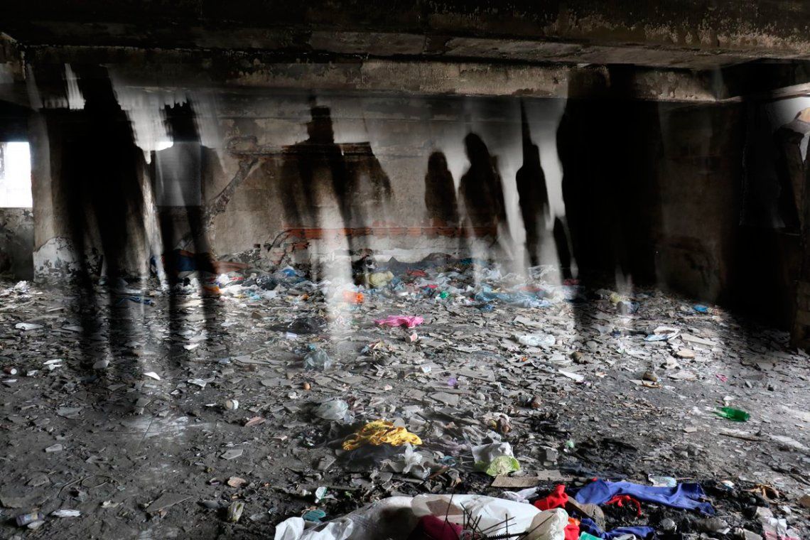 Ruinas de shopping paraguayo dominadas por fantasmas