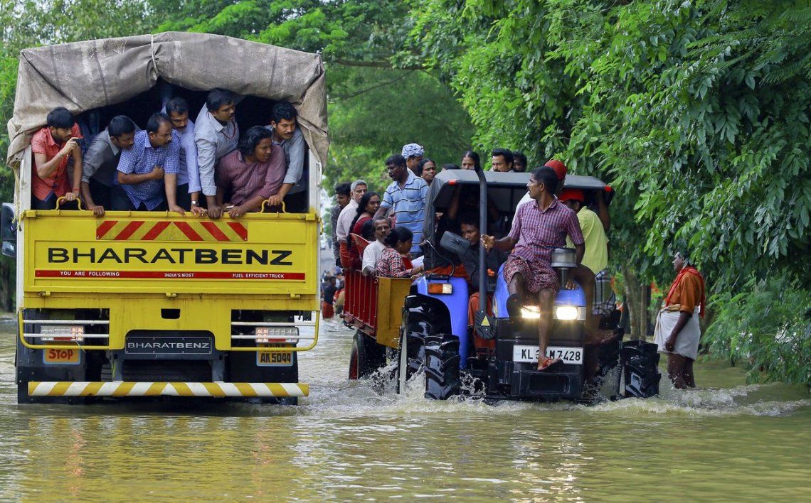 India: inundaciones tras fuertes lluvias. 
