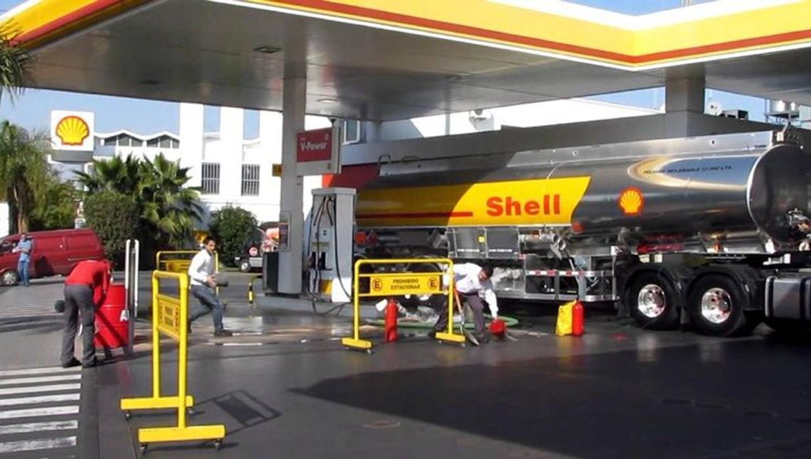 Shell subió 4% el precio de las naftas