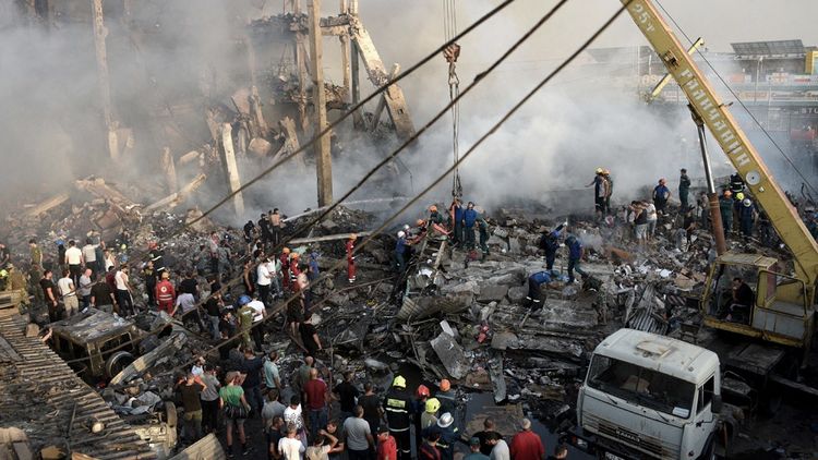 El registro de víctimas fatales por la explosión en Armenia subió a 15 personas.