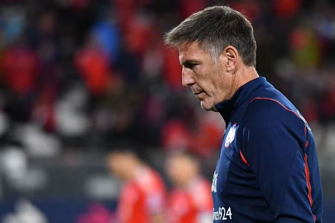 Eduardo Berizzo renunció como entrenador de Chile.