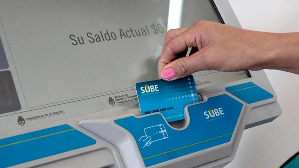 La tarjeta SUBE pasará a costar 490 pesos y que el saldo negativo será de hasta de 170 pesos