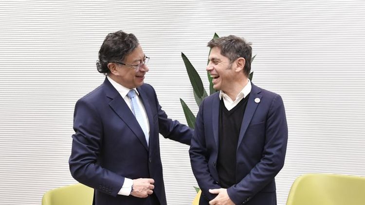 Kicillof dialogó con Petro y dirigentes europeos sobre el nuevo orden mundial