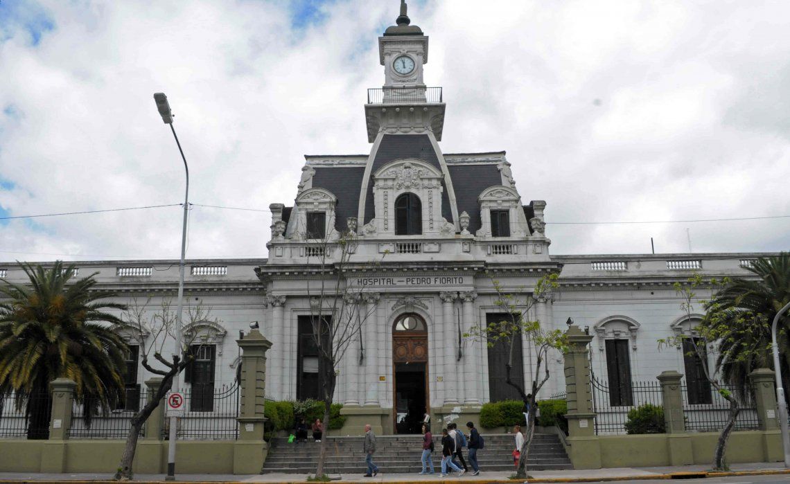 La provincia de Buenos Aires sumó 500 médicos y enfermeros en 44 hospitales