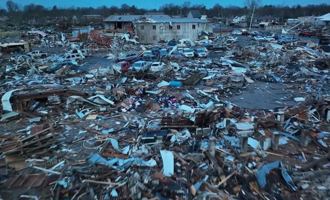 Estados Unidos: las muertes por los tornados ascienden a 94.