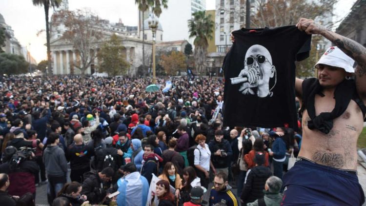 Este sábado continuarán los homenajes al Indio Solari.