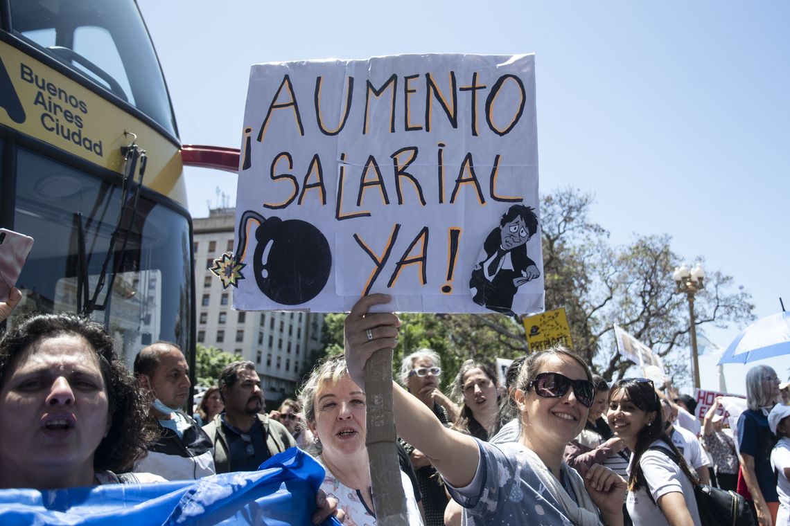 CABA: vuelven a marchar los médicos en reclamo de recomposición salarial