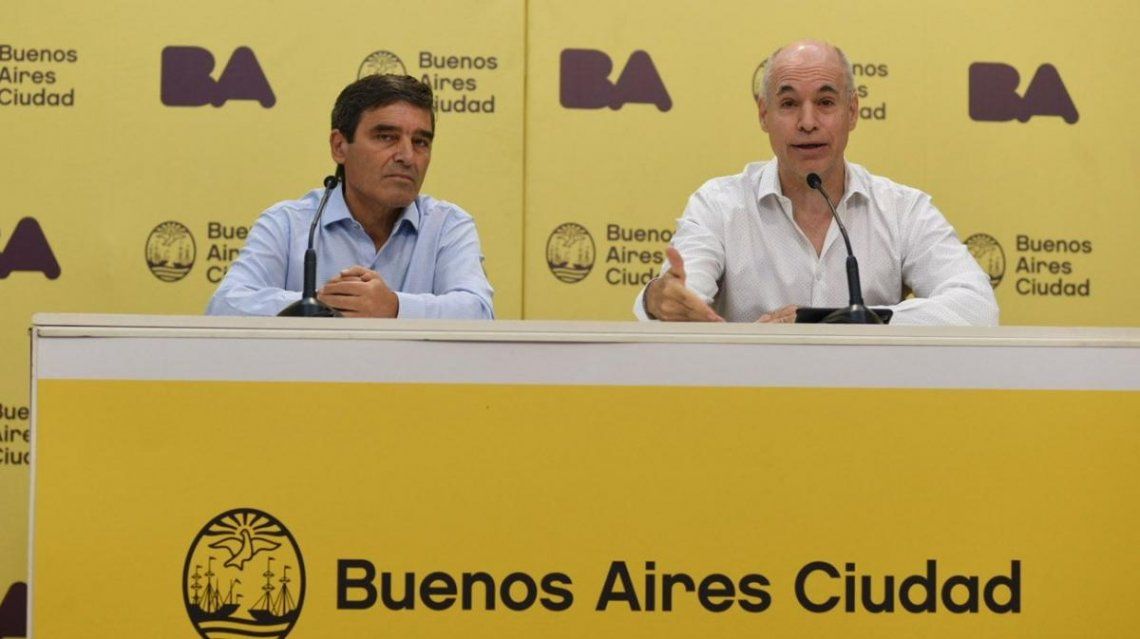 Vacunación en Ciudad: legisladores del FdT piden interpelar a Larreta y Quirós