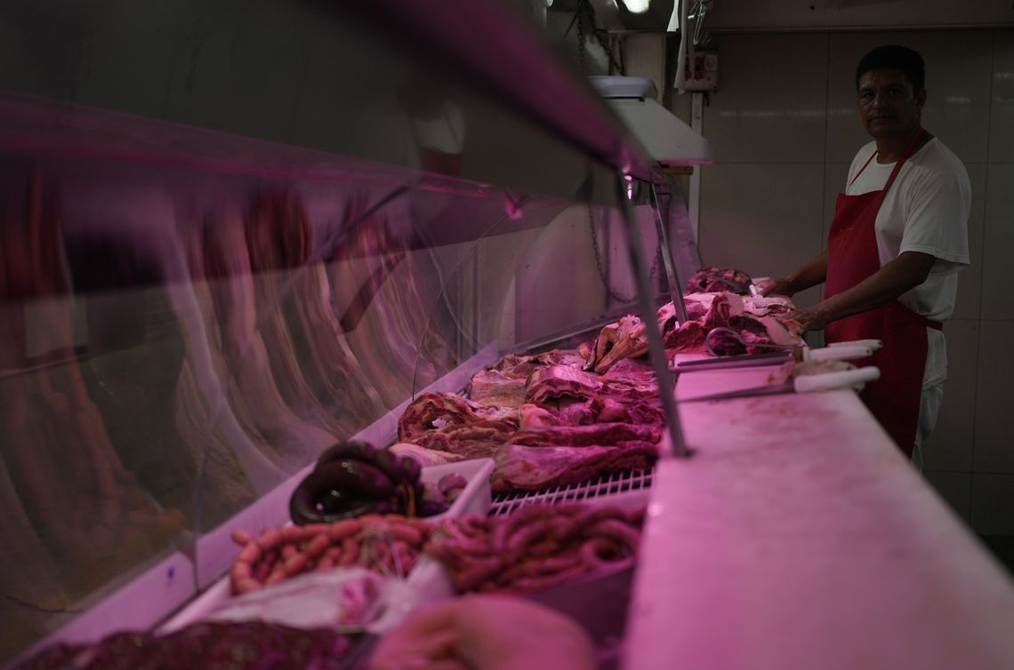 Por los aumentos de la carne, se aceleran los precios en el sector de alimentos y bebidas.