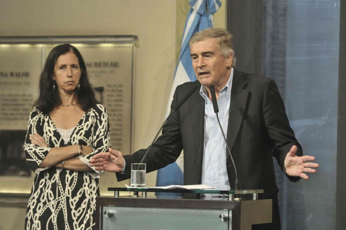 Aguad brindará explicaciones al Congreso por el Correo Argentino