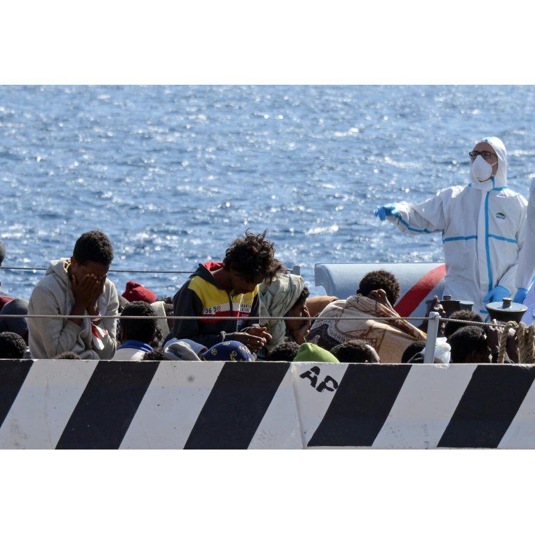 700 muertos en una nueva tragedia en el Mediterráneo